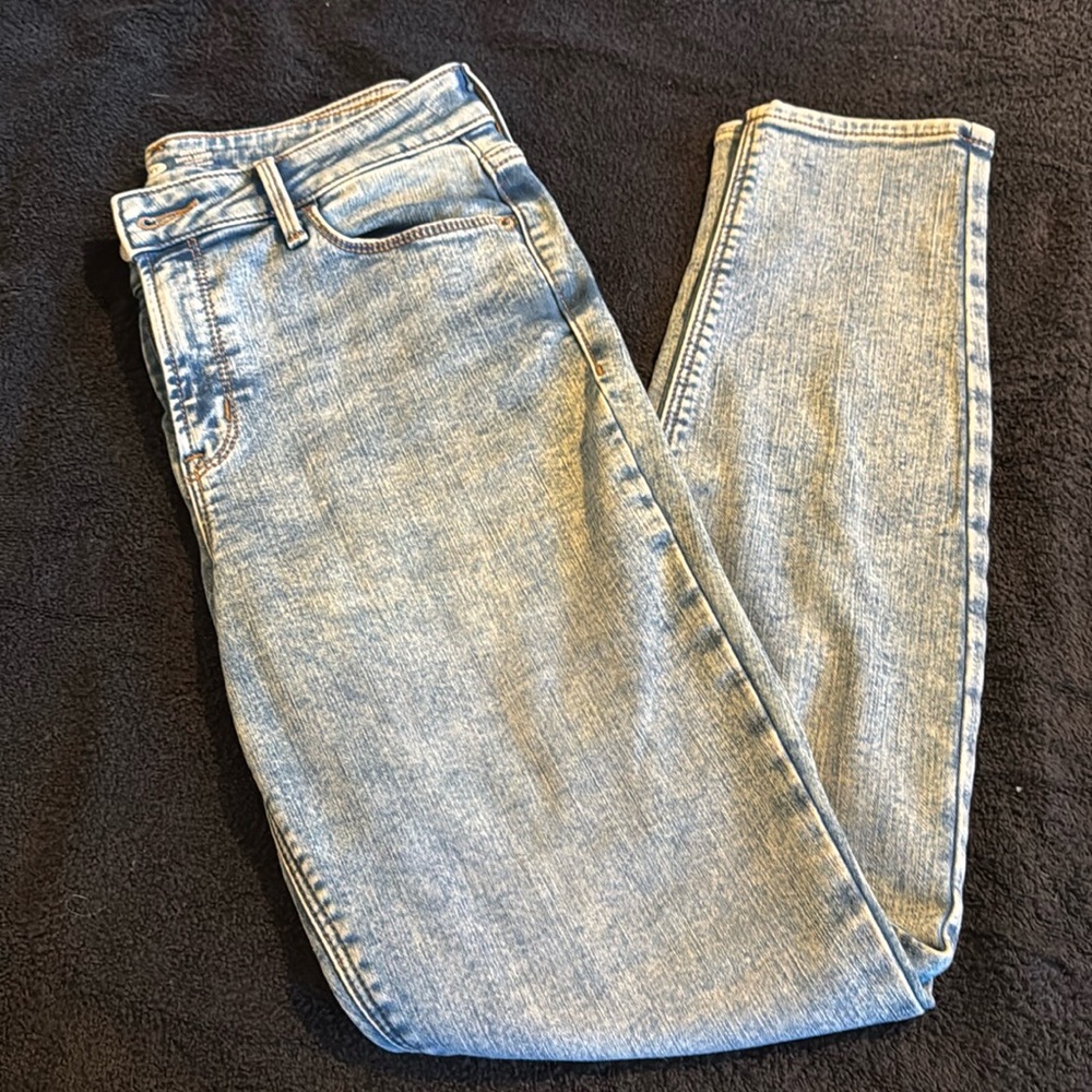 NWOT old navy rockstar super skinny jeans